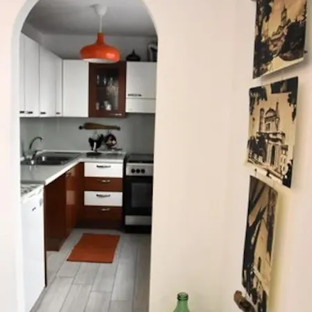 Casa Iride, Con Grazioso Giardino