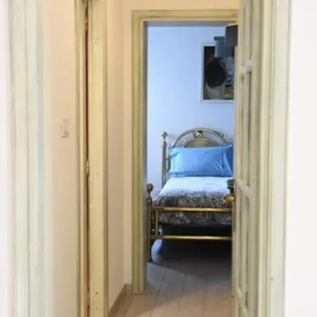 Lägenhet Casa Iride, Con Grazioso Giardino