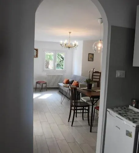 Casa Iride, Con Grazioso Giardino Apartment Ravenna